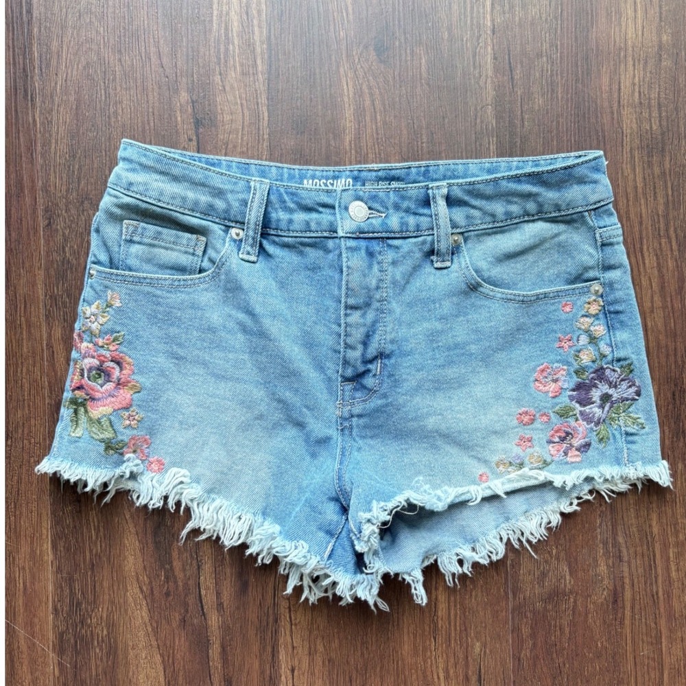 high rise embroidered denim floral raw hem cutoff shorts mossimo  29